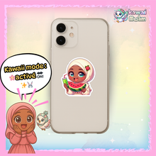 Charger l&#39;image dans la galerie, 🍉🌼 &quot;Douceur d’été halal&quot; – Le sticker qui sent le soleil et l’innocence ☀️ (Palestine)

